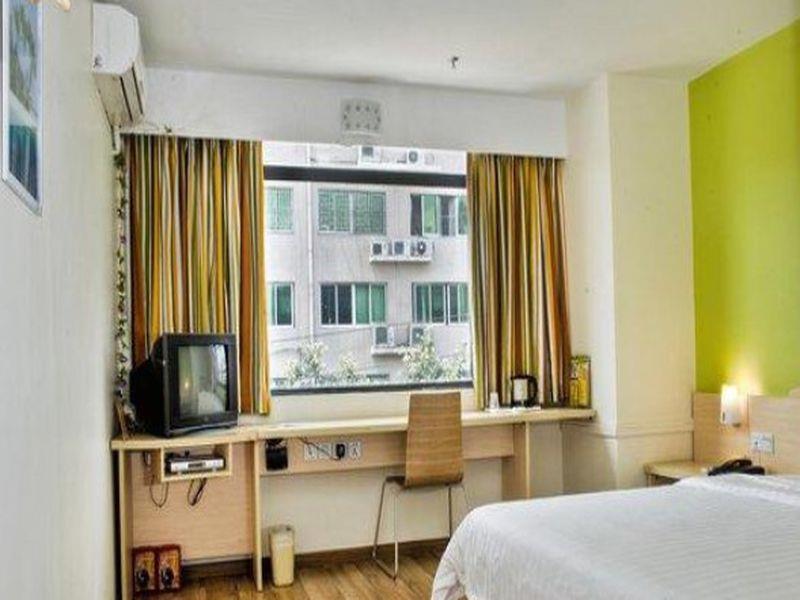 7 Days Inn Fuzhou Gandong Avenue Passenger Station Eksteriør billede